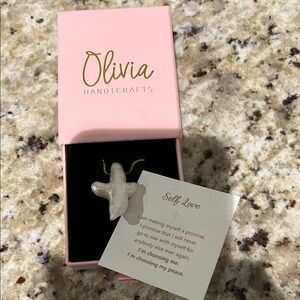 White Pendant Necklace